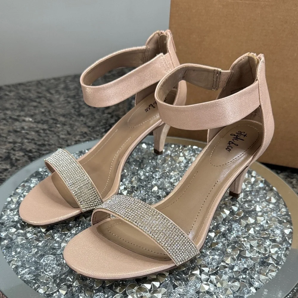 Style & Co. Phillyis blush Pink rose gold Silver rhinestone heels new 8.5W